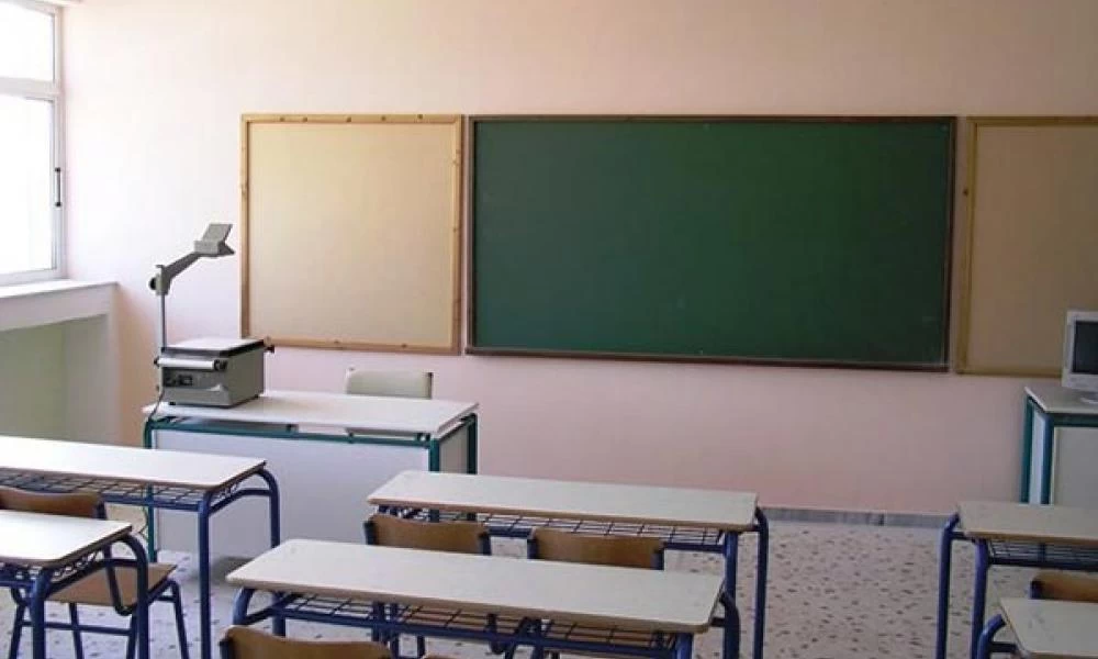 Ανοίγουν τα λύκεια: 95 θετικά κρούσματα από 37.379 self test